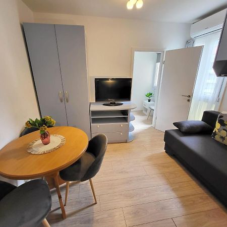 Mali Apartman U Centru Μακάρσκα Εξωτερικό φωτογραφία