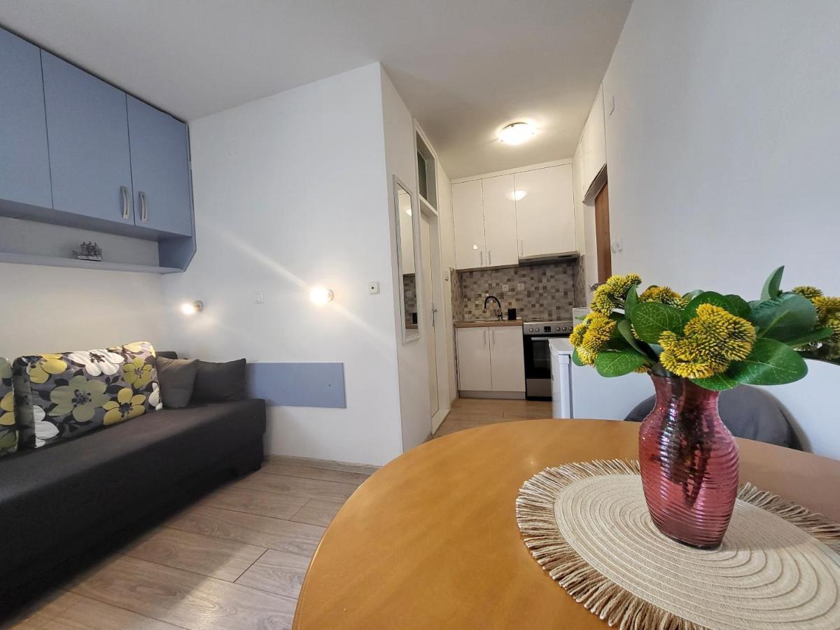 Mali Apartman U Centru Μακάρσκα Εξωτερικό φωτογραφία