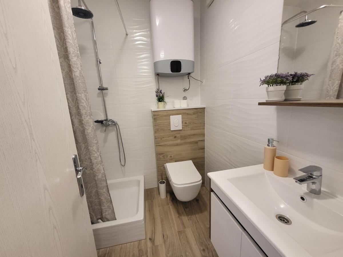Mali Apartman U Centru Μακάρσκα Εξωτερικό φωτογραφία