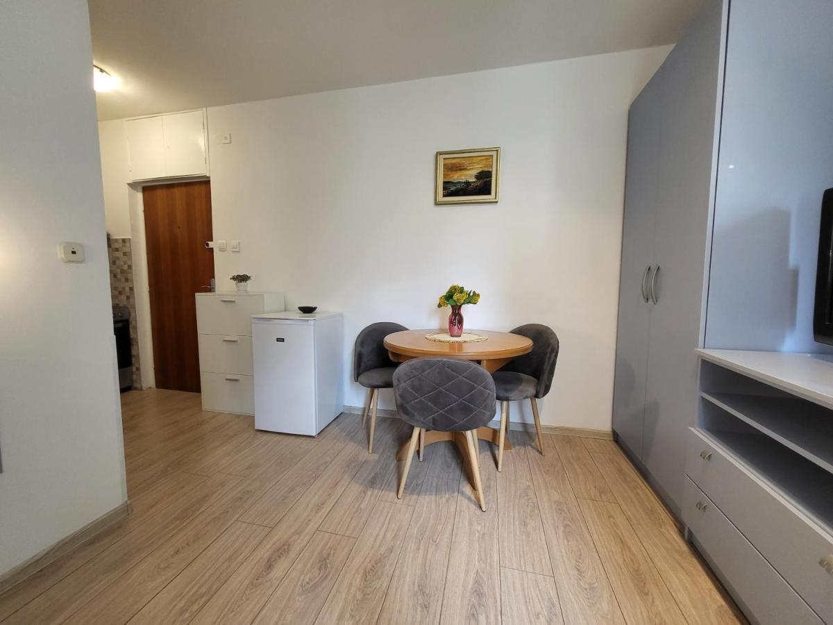 Mali Apartman U Centru Μακάρσκα Εξωτερικό φωτογραφία